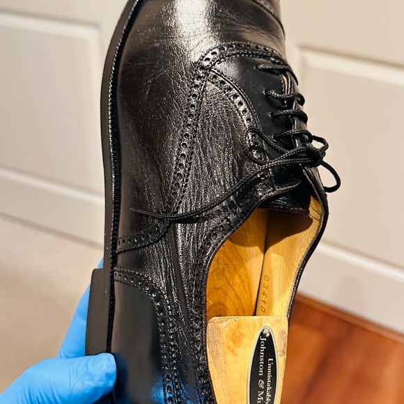 Bruno Magli Charles Italy Leather Oxfords. - Picture 8 of 10